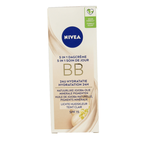 Nivea Essentials BB cream light SPF15 50 Milliliter
