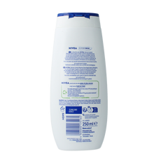Nivea Douchegel derma control restore 250.00 Milliliter