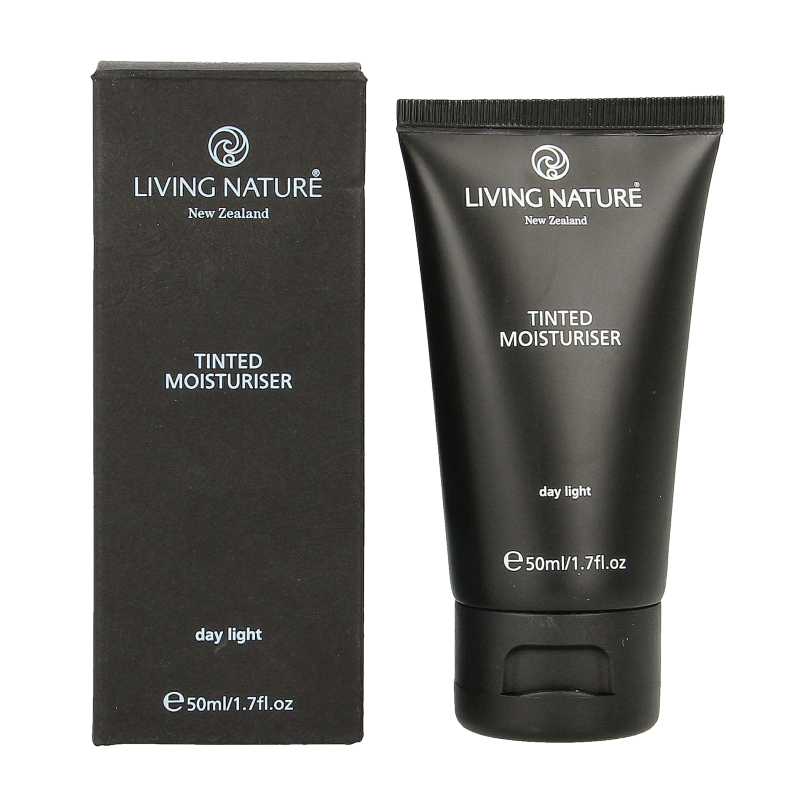 Living Nature Day light tinted moisturiser 50 Milliliter
